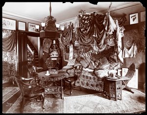 Het interieur van de woning van Lillian Russell, New York, 1904